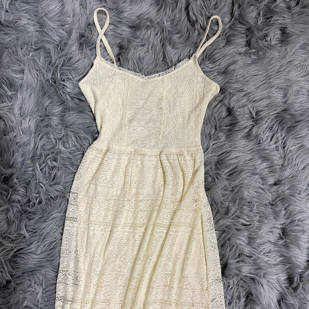 🧡👗CREAM HOLLISTER MAXI